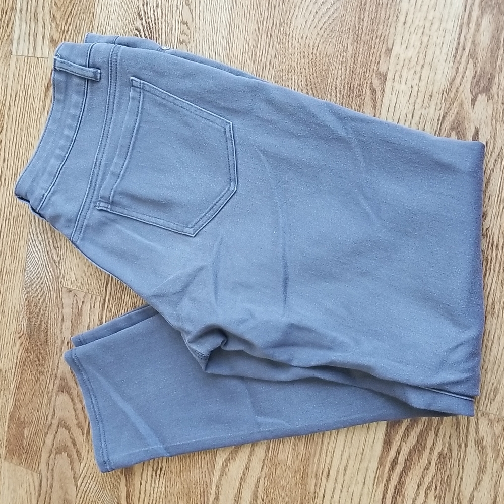(12) Nygard Style Cotton Blend Grry Skinny Fit Jegging